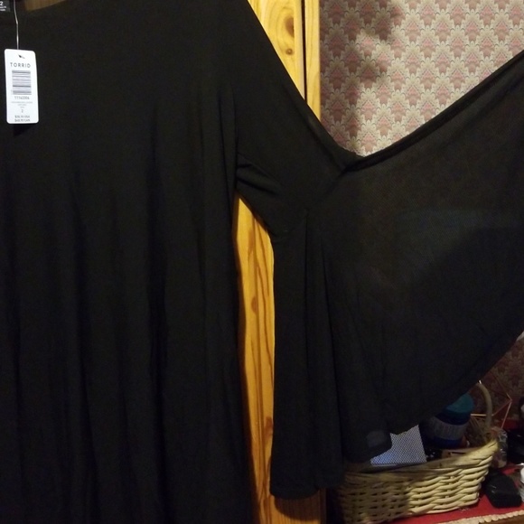 Mesh Top - Picture 2 of 3